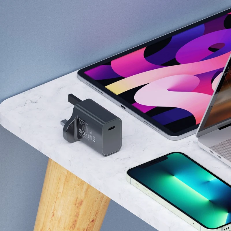 usb-c-pd-30w-charger 4 usb-c-pd-30w-charger 4